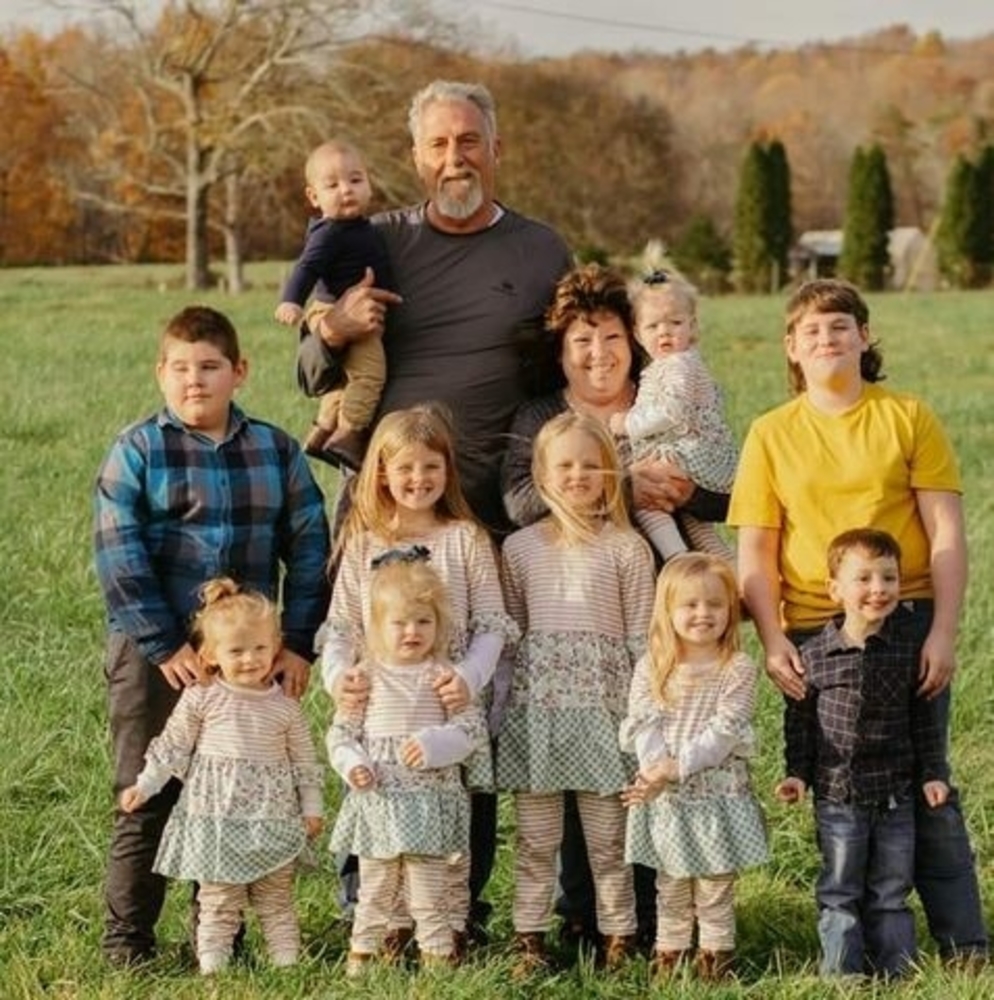 Meet your Posher, Phoebe